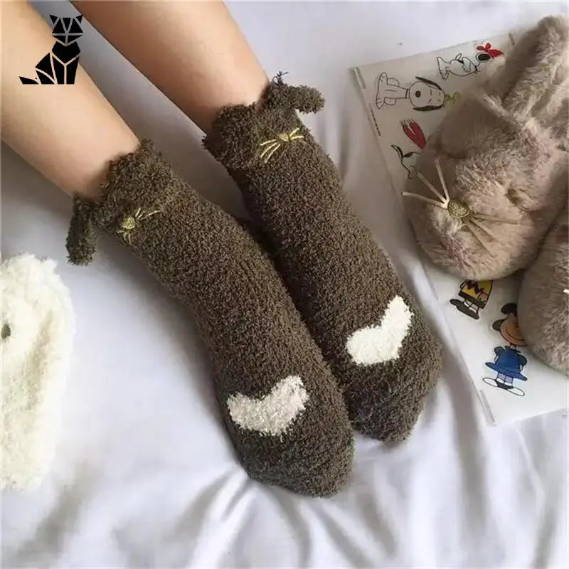 Chaussettes Motif Chat: Douceur Et Tendresse Pour Le Télétravail - Café