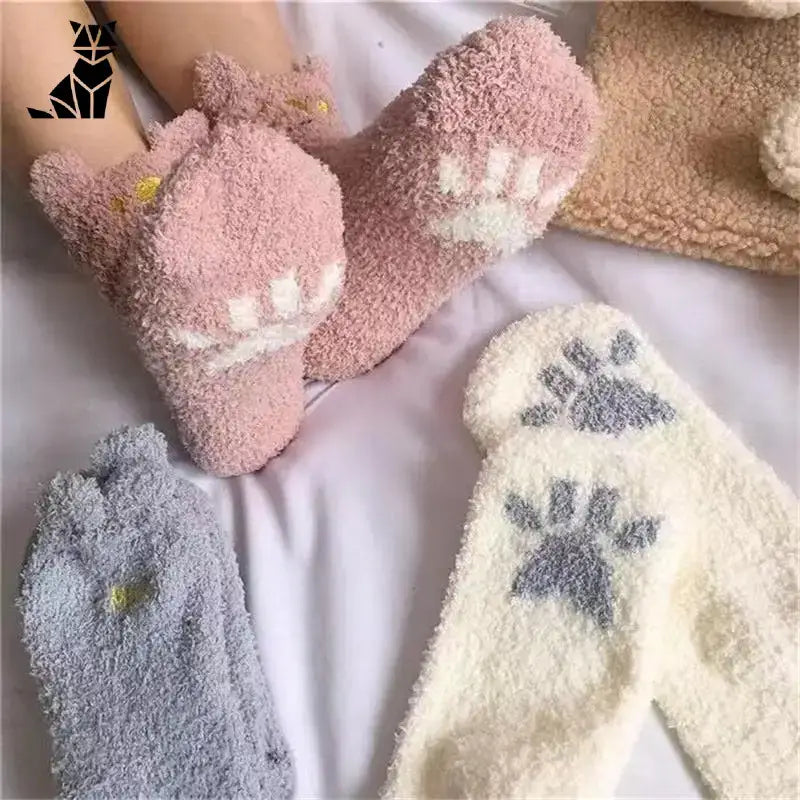 Chaussettes Motif Chat: Douceur Et Tendresse Pour Le Télétravail